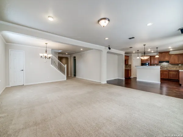$2,650 | 229 Lone Star, Boerne, TX 78006