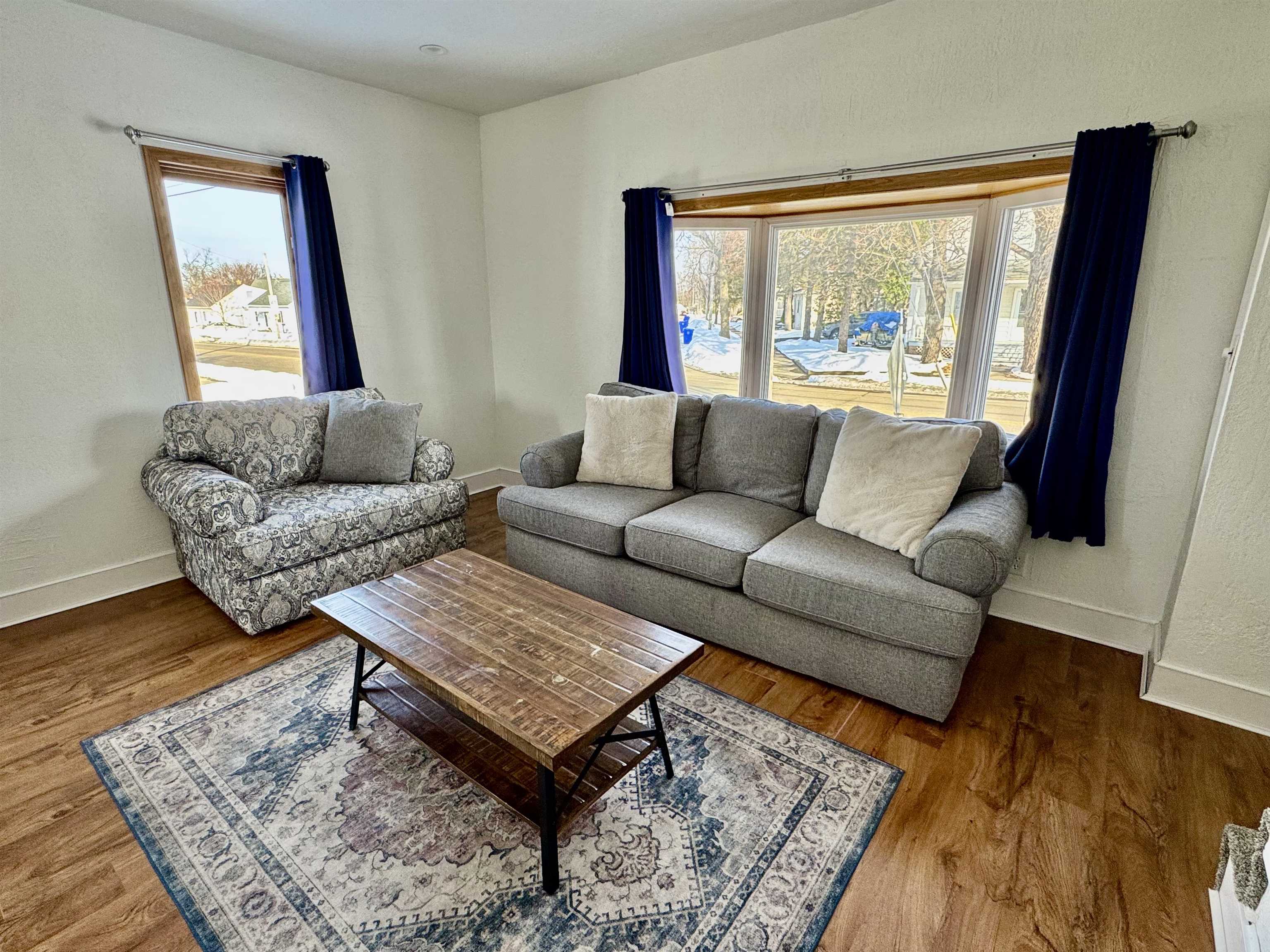 311 South Walter Avenue Appleton, WI 54915 - Photo 2 of 12