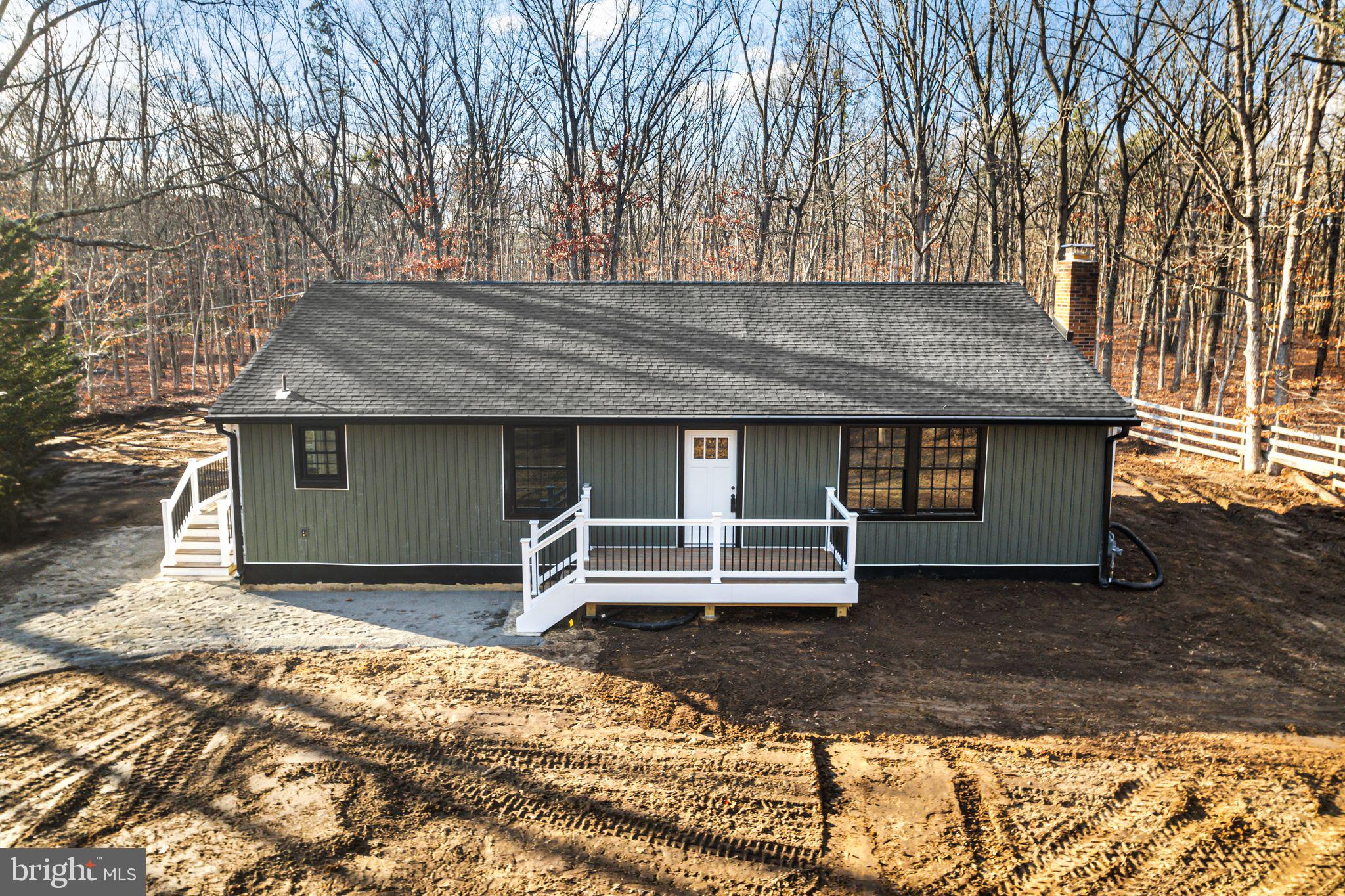 847 Whitehall Road Newfield, NJ 08344 - Photo 2 of 19 a front view of a house with a yard
