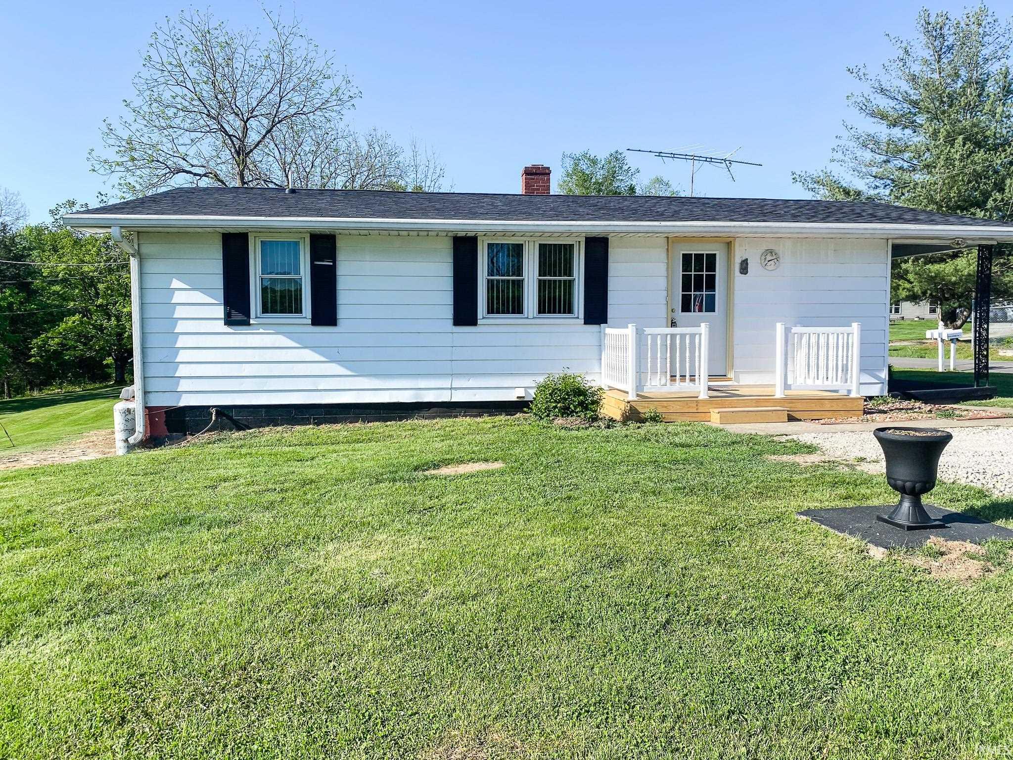 9021 North Copper Branch Road Solsberry, IN 47459 - Photo 2 of 24