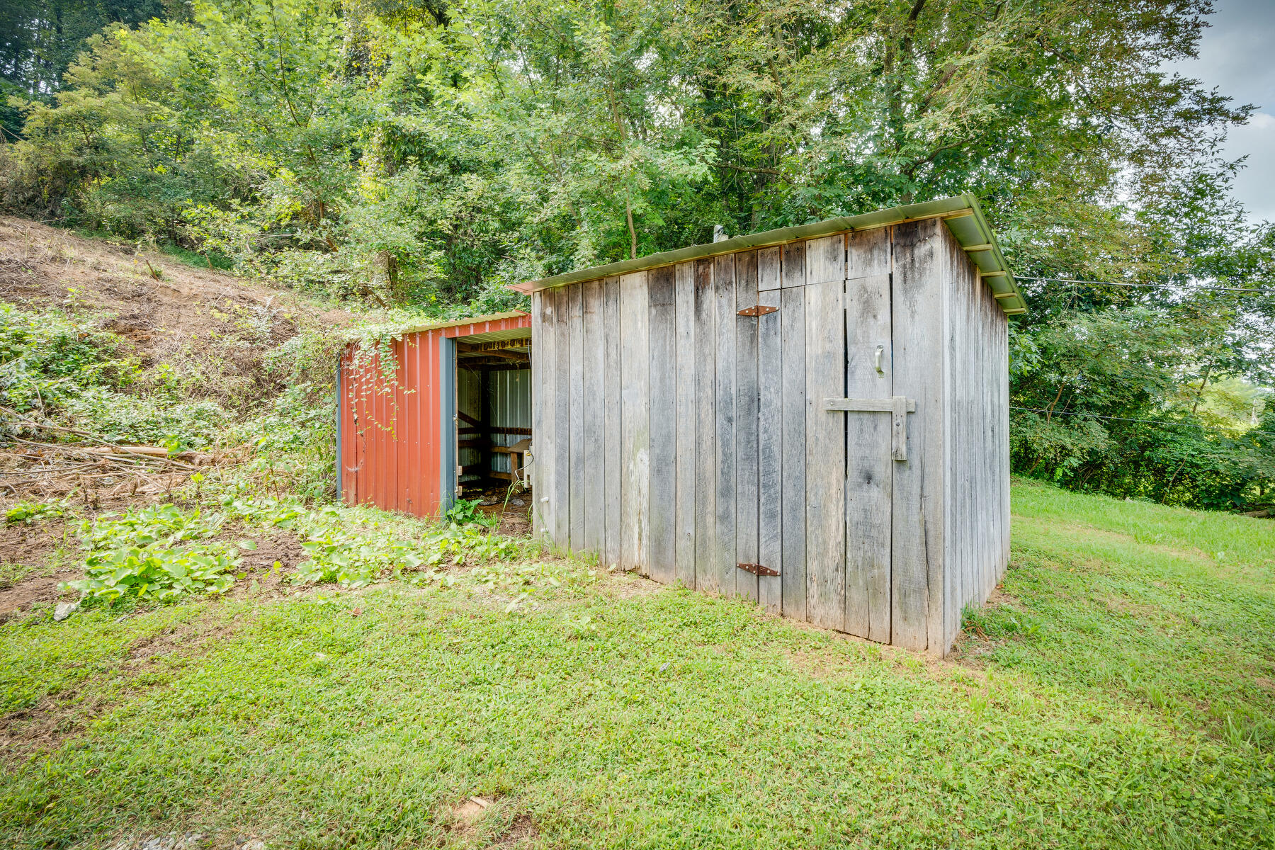 277 Fieldcrest Road Blountville, TN 37617 - Photo 23 of 36 023