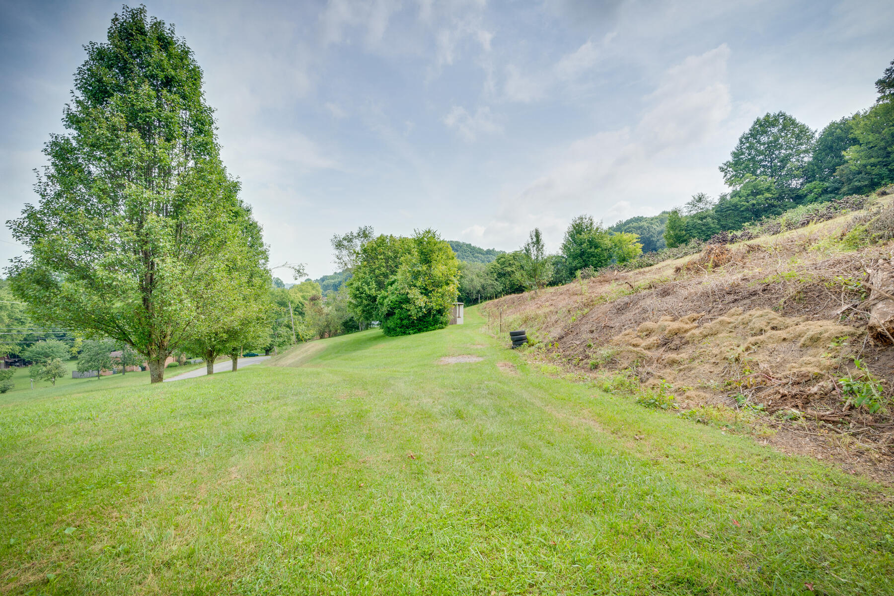 277 Fieldcrest Road Blountville, TN 37617 - Photo 24 of 36 024