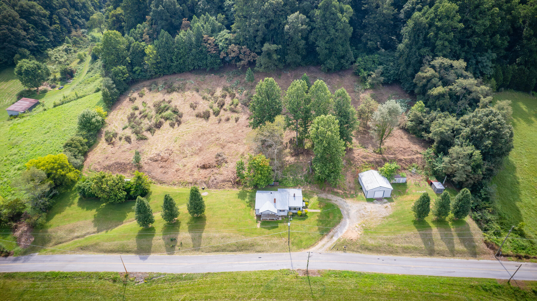 277 Fieldcrest Road Blountville, TN 37617 - Photo 26 of 36 101