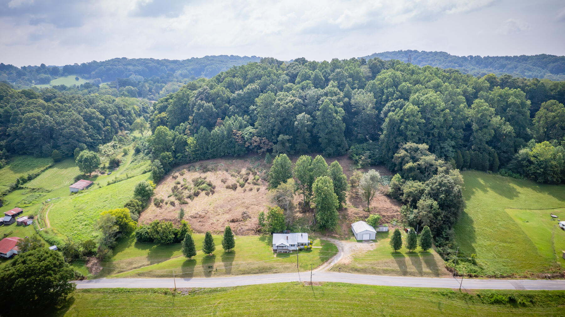 277 Fieldcrest Road Blountville, TN 37617 - Photo 27 of 36 102