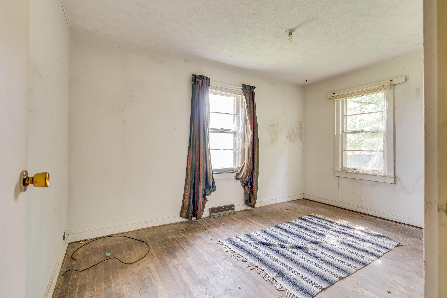 277 Fieldcrest Road Blountville, TN 37617 - Photo 8 of 36 008