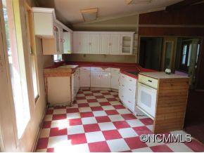 34 Ryan Road Franklin, NC 28734 - Photo 3 of 9 Gallery Image 3
