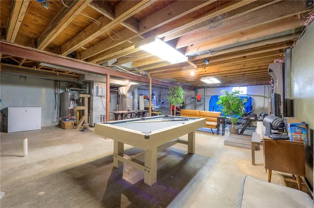 $385,000 | 1512 East Sunvale Drive, Olathe, KS 66062