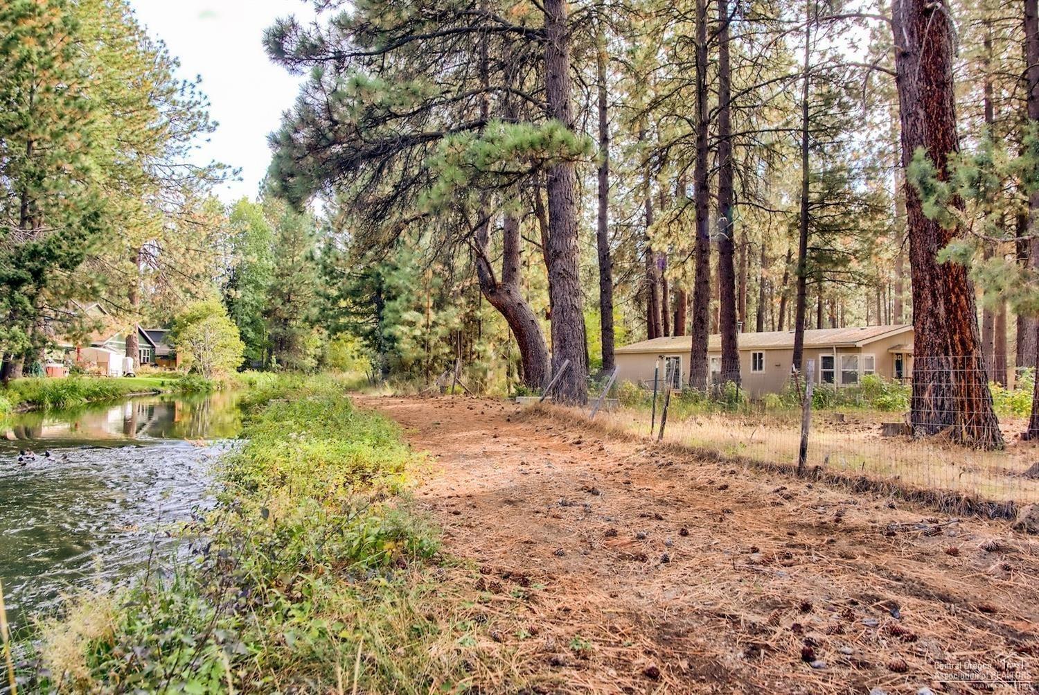 19428 Indian Summer Road Bend, OR 97702 - Photo 3 of 25 Gallery Image 3