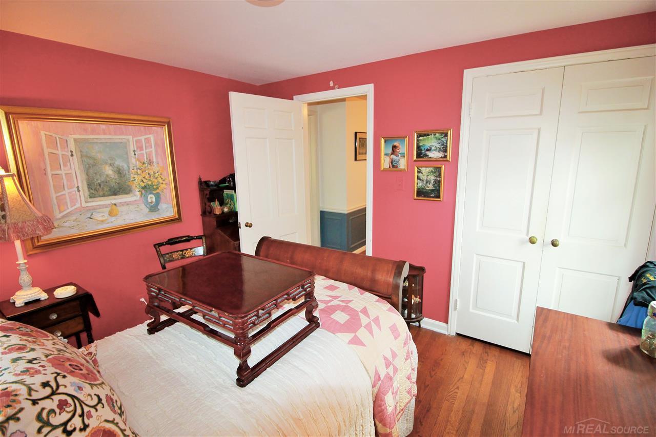 307 McMillan Road Grosse Pointe Farms, MI 48236 - Photo 27 of 48