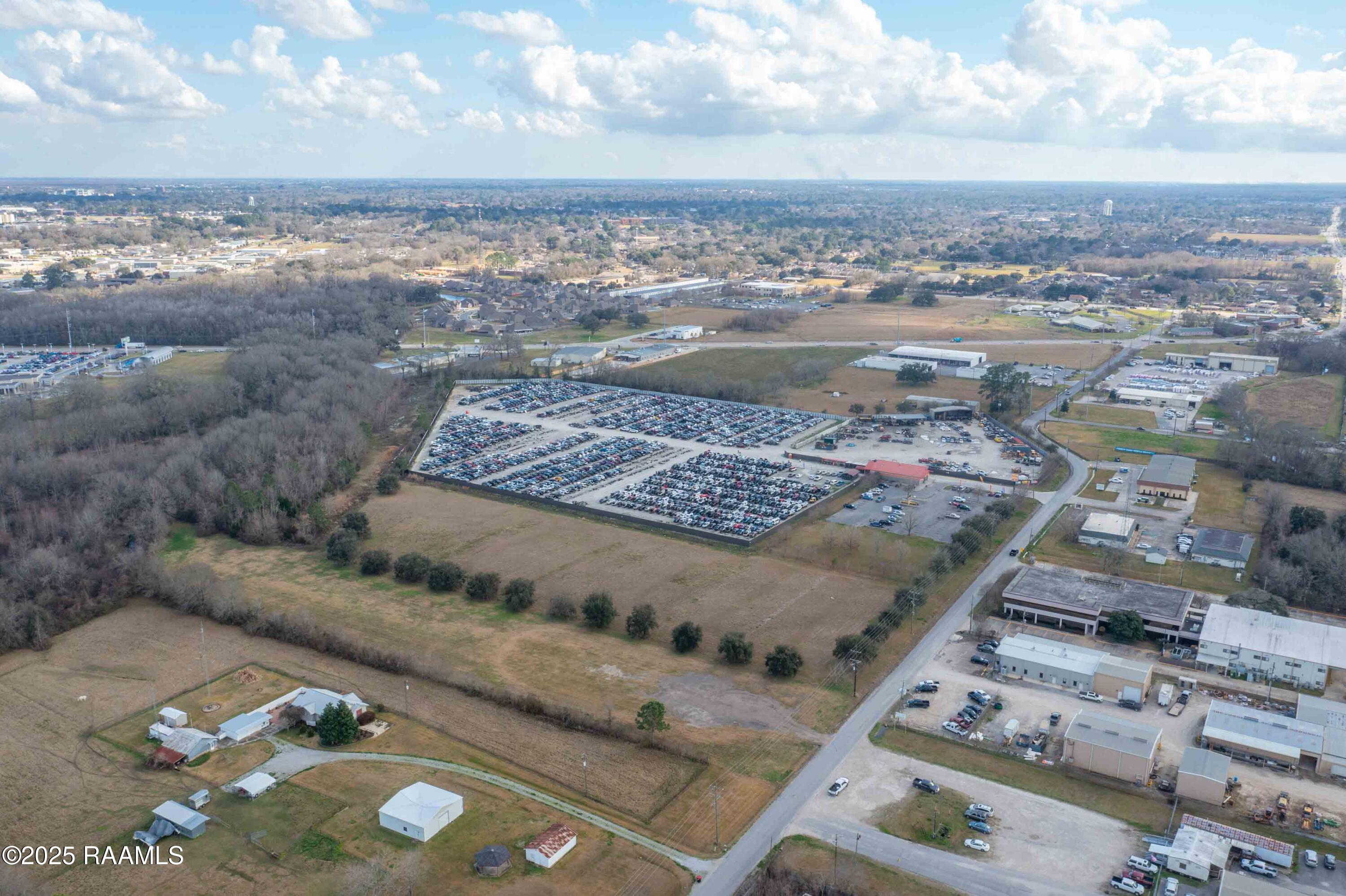 201 Galbert Road Lafayette, LA 70506 - Photo 4 of 12 201Galbert-3