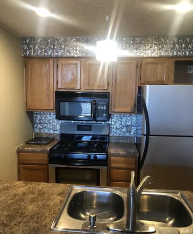 $1,400 | 1252 South College Mall Road, Bloomington, IN 47401