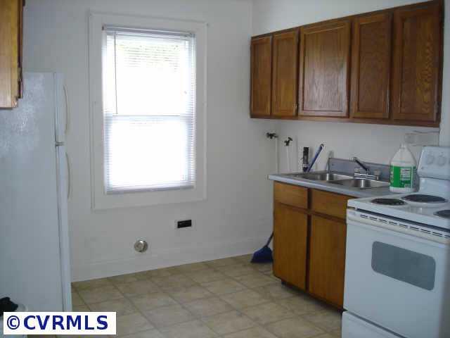217 Bartee Road Richmond, VA 23224 - Photo 10 of 10 Other - Kitchen