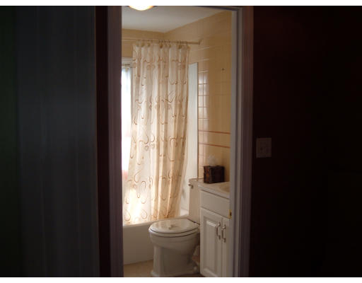58 Bay State Road Quincy, MA 02171 - Photo 8 of 10 Gallery Image 8