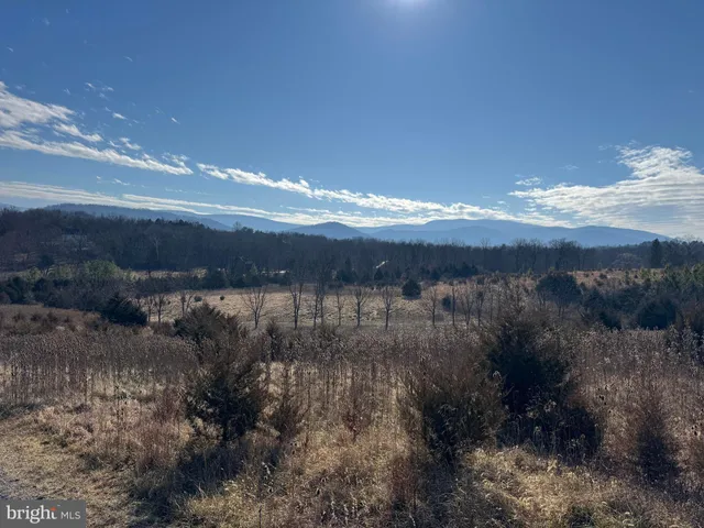 $999,000 | 461 Thunderbird Road, Bentonville, VA 22610