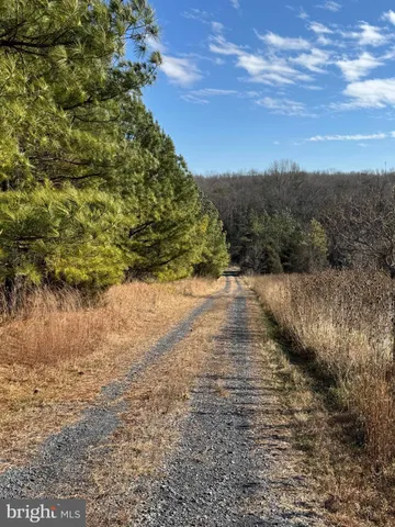 $999,000 | 461 Thunderbird Road, Bentonville, VA 22610