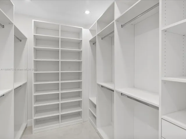 $12,900 | 21227 Northeast 31st Place, Unit 21227, Aventura, FL 33180