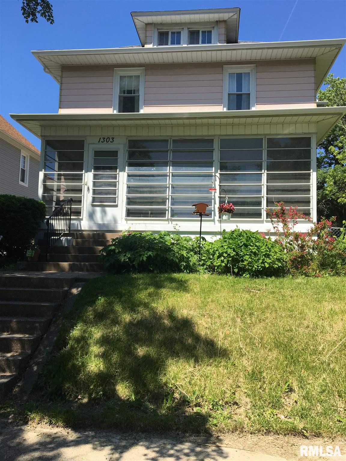 1303 4th Street Moline, IL 61265 - Photo 2 of 25 Gallery Image 2