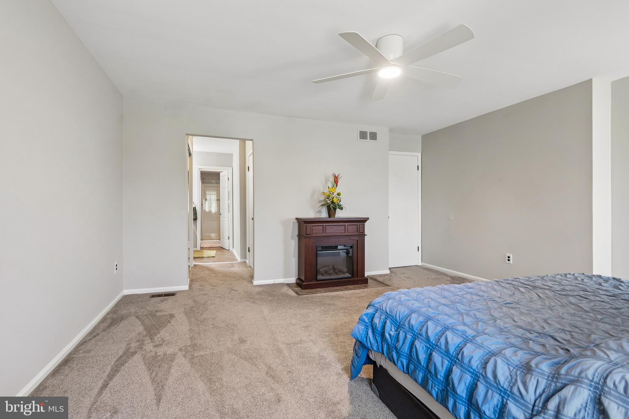 26 Constitution Road Sewell, NJ 08080 - Photo 15 of 32
