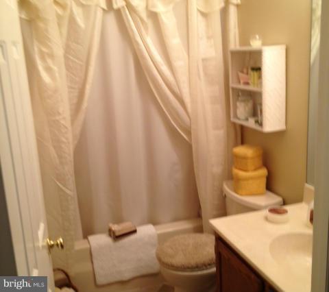 4611 Newington Road Jefferson, MD 21755 - Photo 18 of 29 Bath