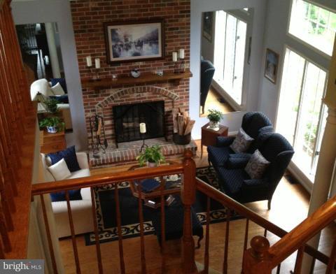 4611 Newington Road Jefferson, MD 21755 - Photo 5 of 29 Interior (General)
