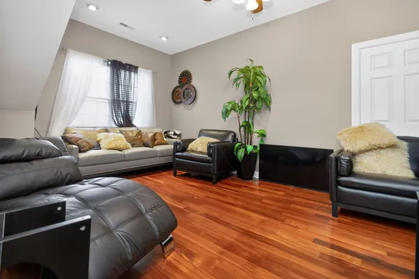 $315,000 | 1052 Stratford Court, Mount Pleasant, WI 53406