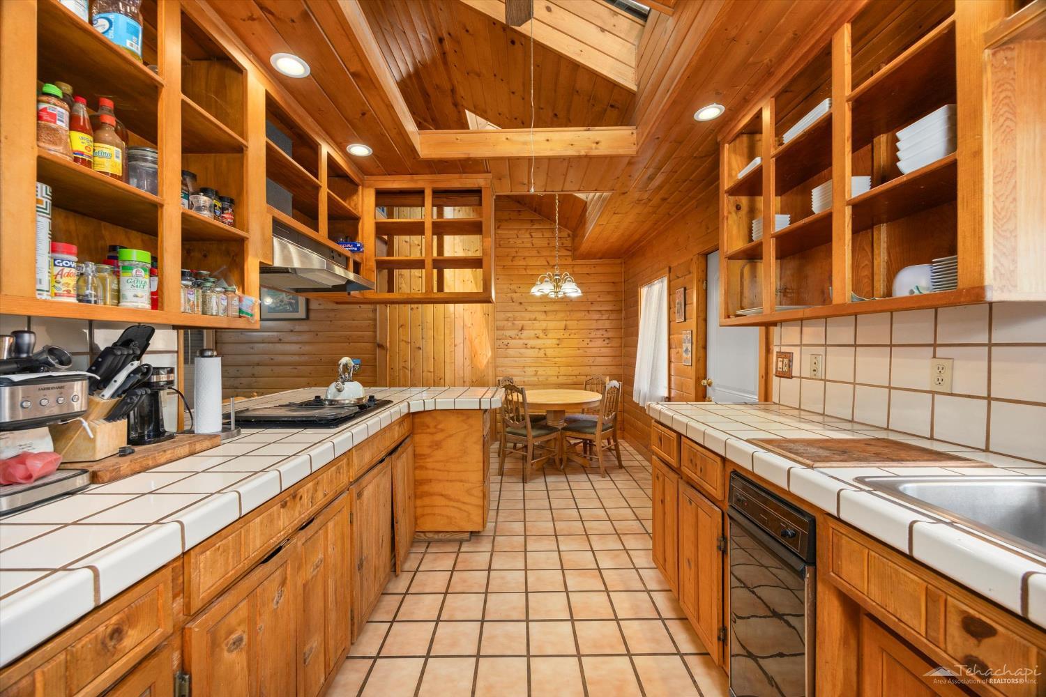 29972 Woodford-Tehachapi Road Keene, CA 93531 - Photo 14 of 46 Gallery Image 14