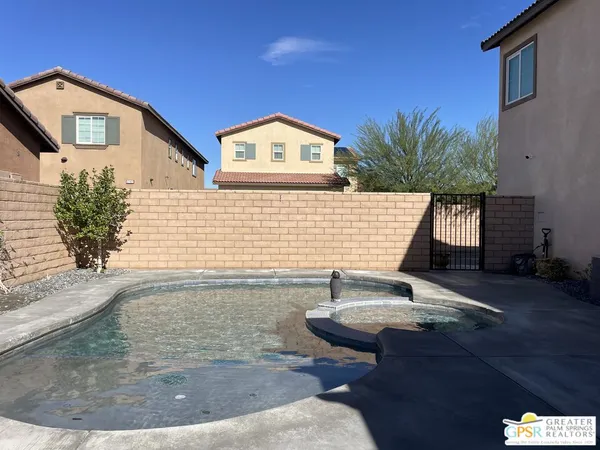 $714,900 | 67472 Rio Madre Drive, Cathedral City, CA 92234