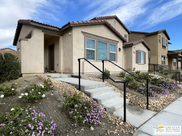 $714,900 | 67472 Rio Madre Drive, Cathedral City, CA 92234