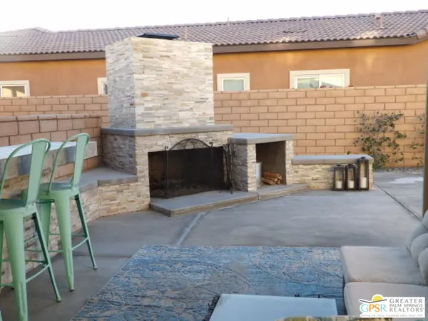 $714,900 | 67472 Rio Madre Drive, Cathedral City, CA 92234