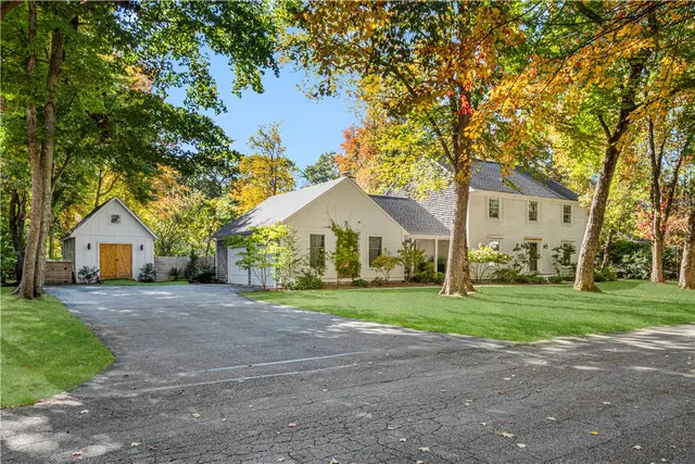 $1,762,500 | 5 Boxwood Court, Barrington, RI 02806