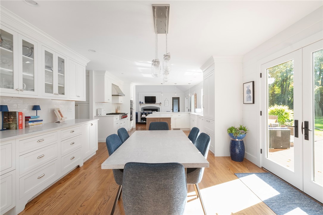 5 Boxwood Court Barrington, RI 02806 - Photo 11 of 36