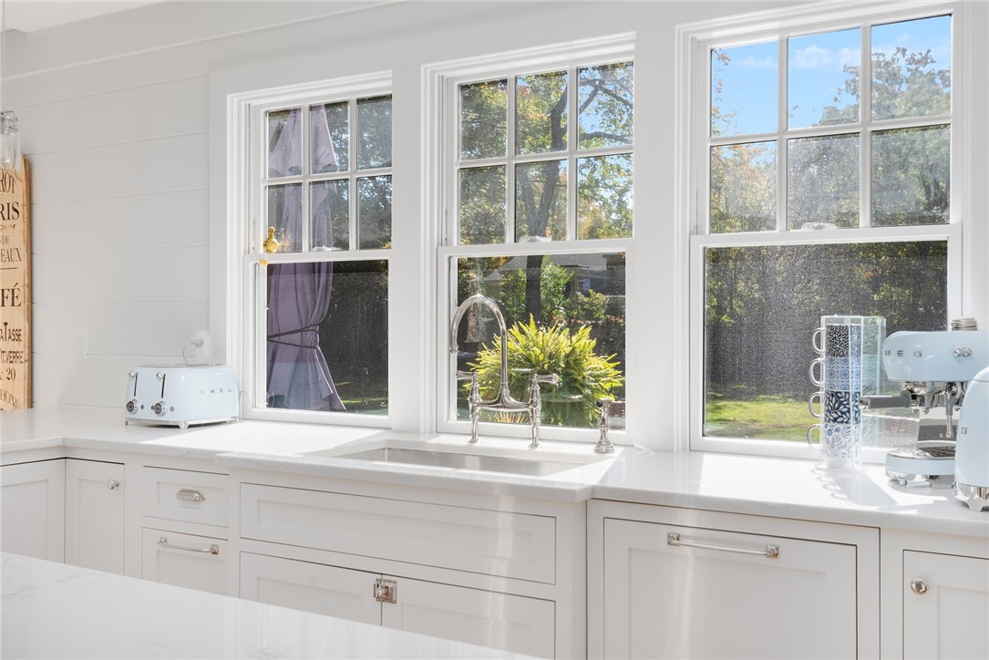 5 Boxwood Court Barrington, RI 02806 - Photo 14 of 36