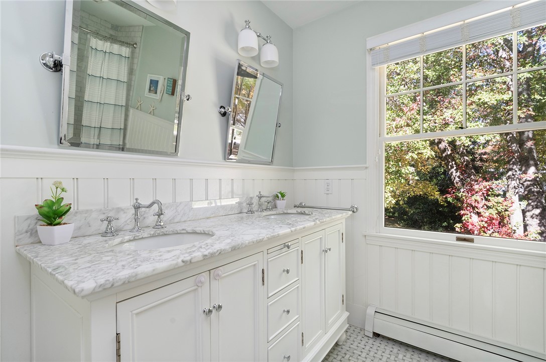 5 Boxwood Court Barrington, RI 02806 - Photo 26 of 36