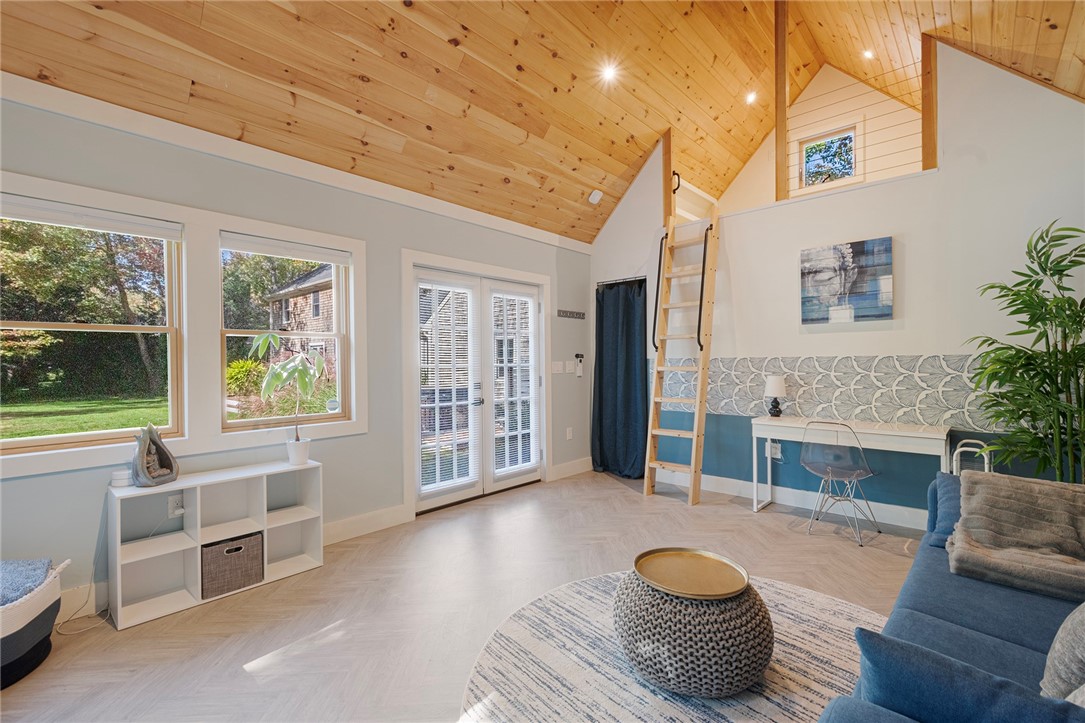 5 Boxwood Court Barrington, RI 02806 - Photo 33 of 36