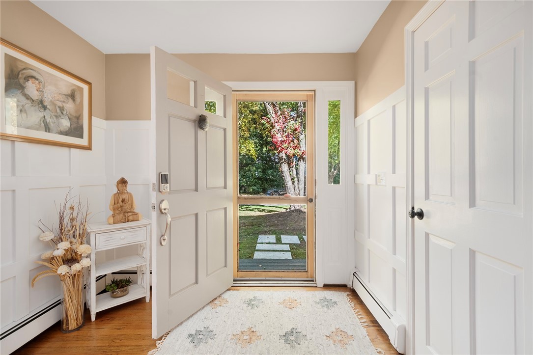 5 Boxwood Court Barrington, RI 02806 - Photo 6 of 36