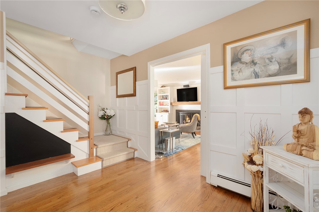 5 Boxwood Court Barrington, RI 02806 - Photo 7 of 36