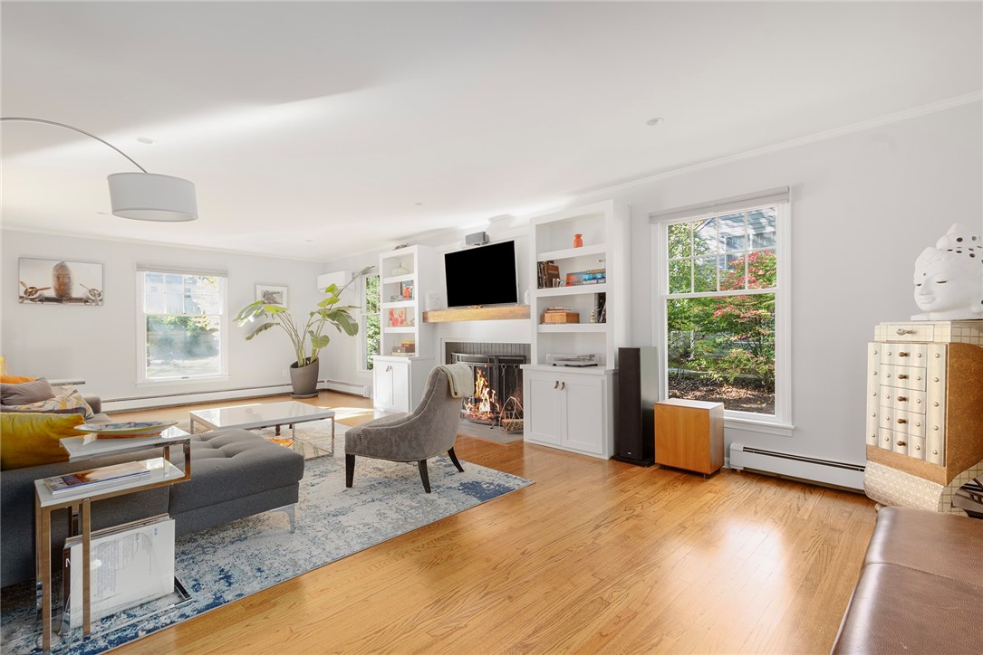 5 Boxwood Court Barrington, RI 02806 - Photo 8 of 36