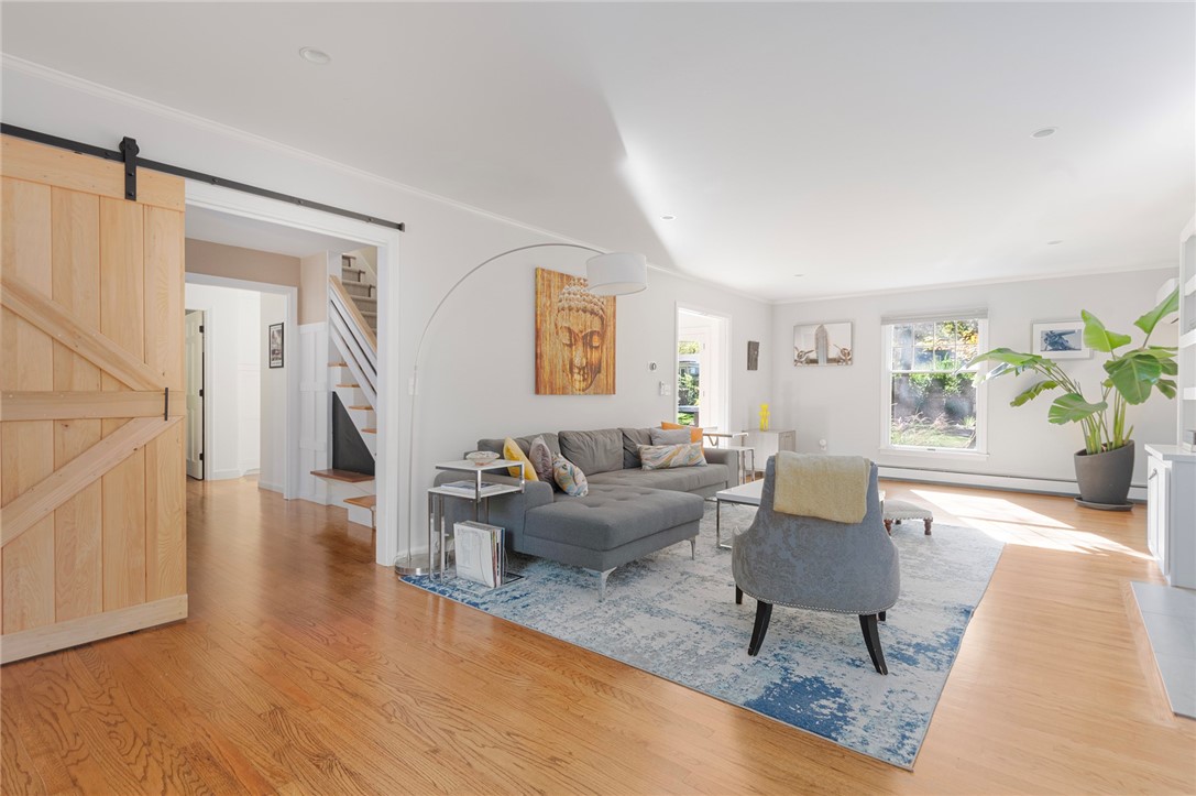 5 Boxwood Court Barrington, RI 02806 - Photo 9 of 36