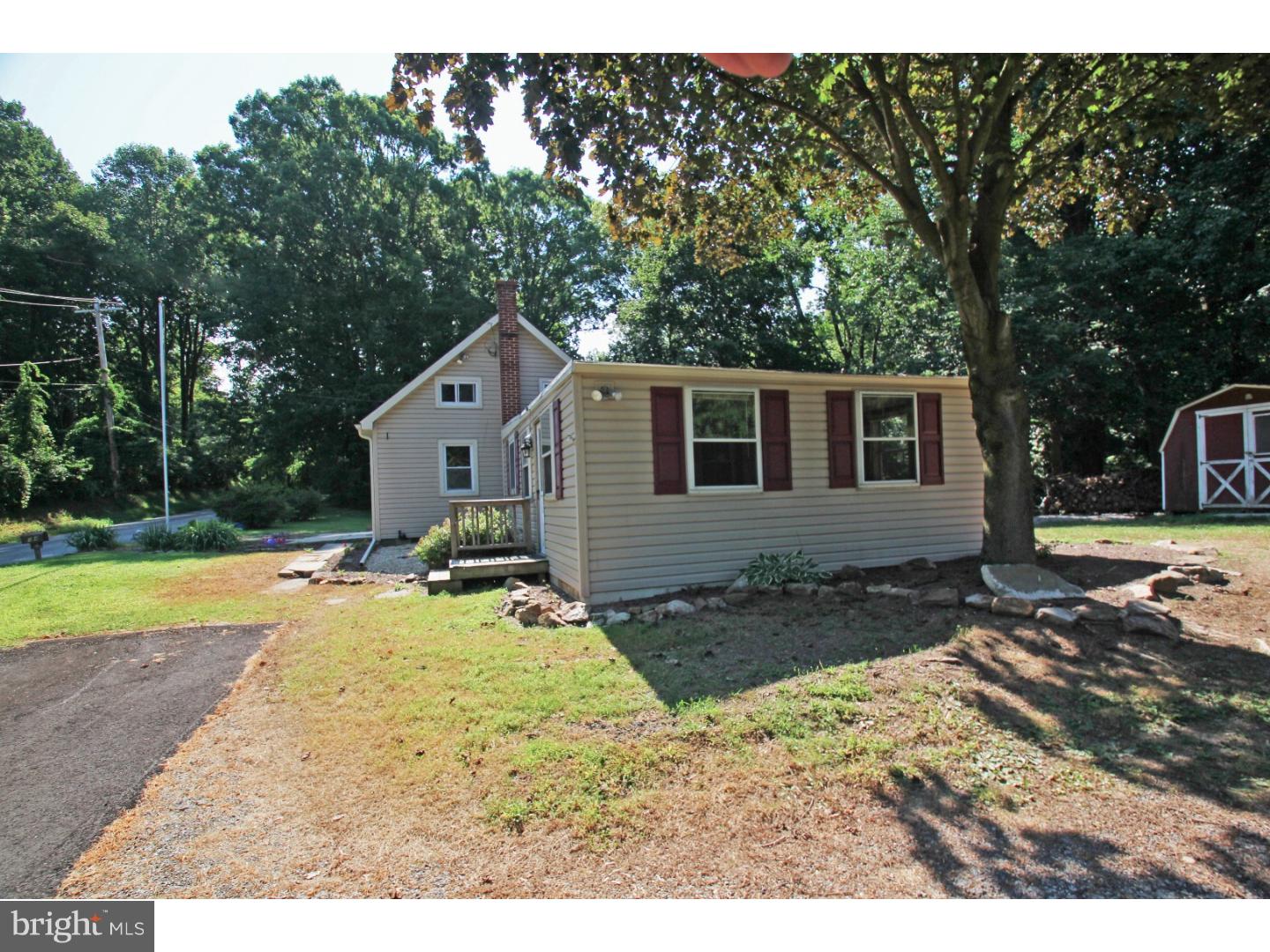 104 Monacy Road Coatesville, PA 19320 - Photo 6 of 25 Gallery Image 6