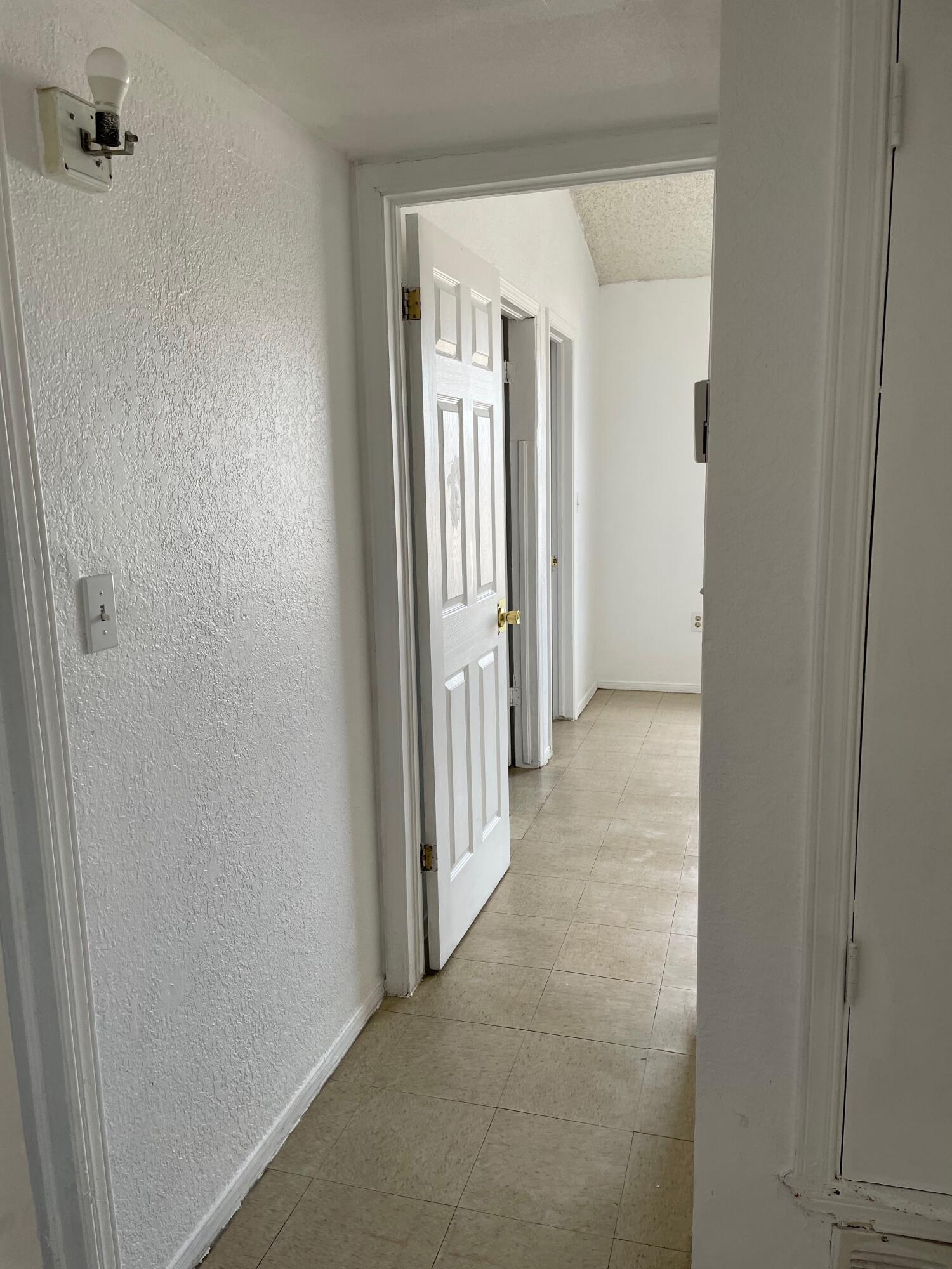 7214 Dale Road, Unit 2 El Paso, TX 79915 - Photo 18 of 25 IMG_2567
