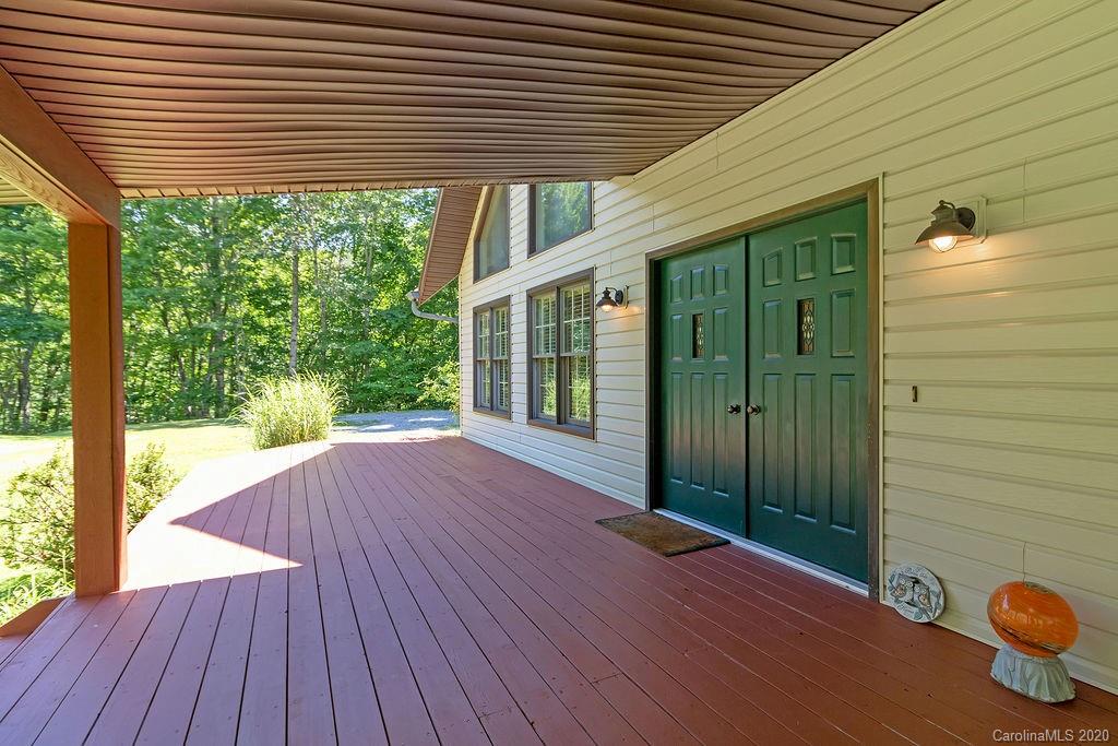 530 Line Runner Ridge Road, Unit 30 Rosman, NC 28772 - Photo 22 of 40 Gallery Image 22