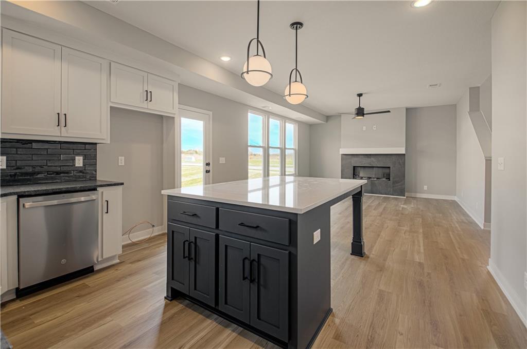 1504 Southwest Arborpark Terrace Lee's Summit, MO 64082 - Photo 14 of 37