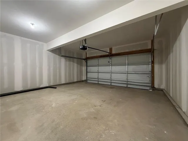 $445,000 | 1504 Southwest Arborpark Terrace, Lee's Summit, MO 64082