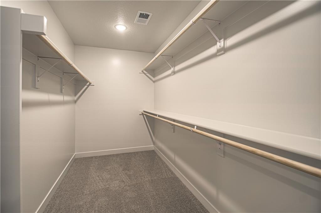 1504 Southwest Arborpark Terrace Lee's Summit, MO 64082 - Photo 27 of 37