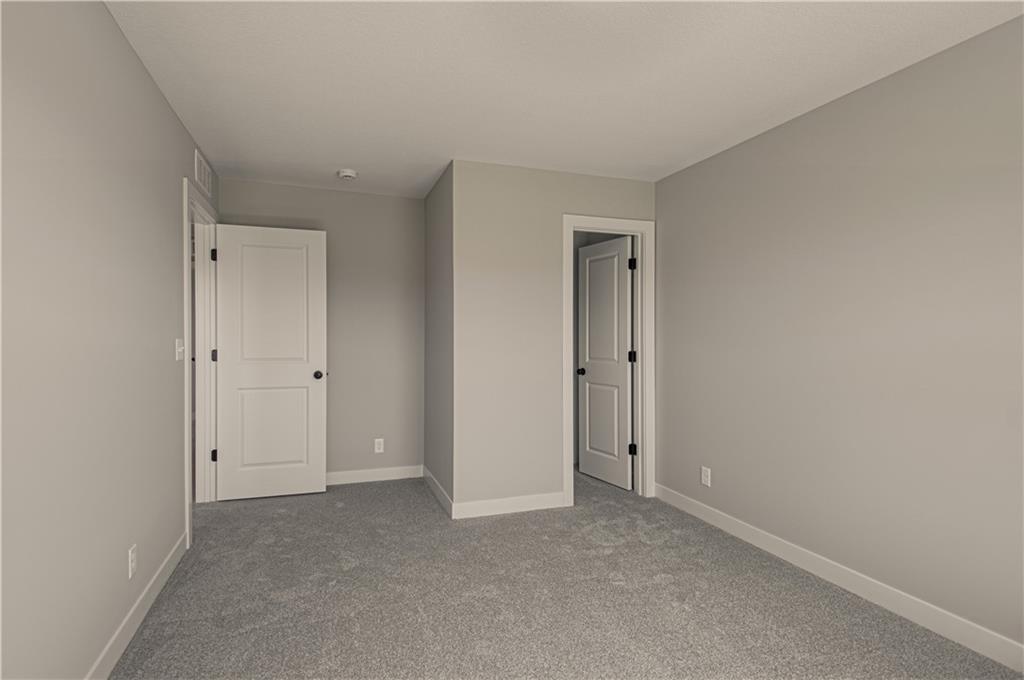 1504 Southwest Arborpark Terrace Lee's Summit, MO 64082 - Photo 29 of 37