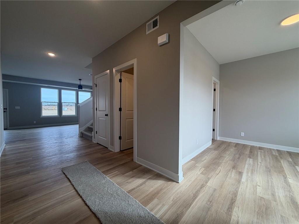 1504 Southwest Arborpark Terrace Lee's Summit, MO 64082 - Photo 9 of 23