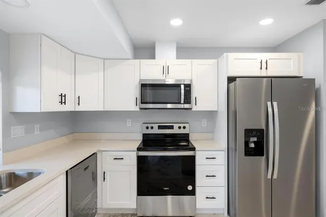 $2,000 | 21066 Midway Boulevard, Port Charlotte, FL 33952