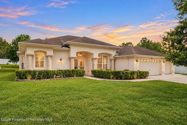 $425,000 | 7420 Nightwalker Road, Weeki Wachee, FL 34613