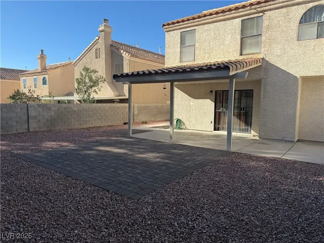 $2,050 | 3008 Ocean View Drive, Las Vegas, NV 89117