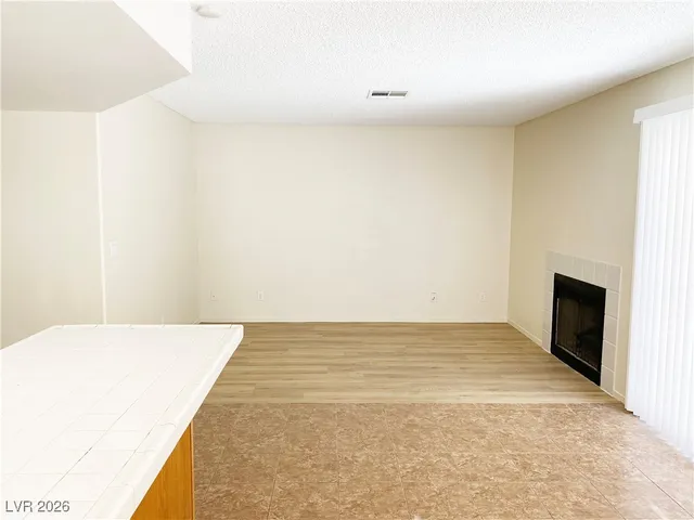 $2,050 | 3008 Ocean View Drive, Las Vegas, NV 89117